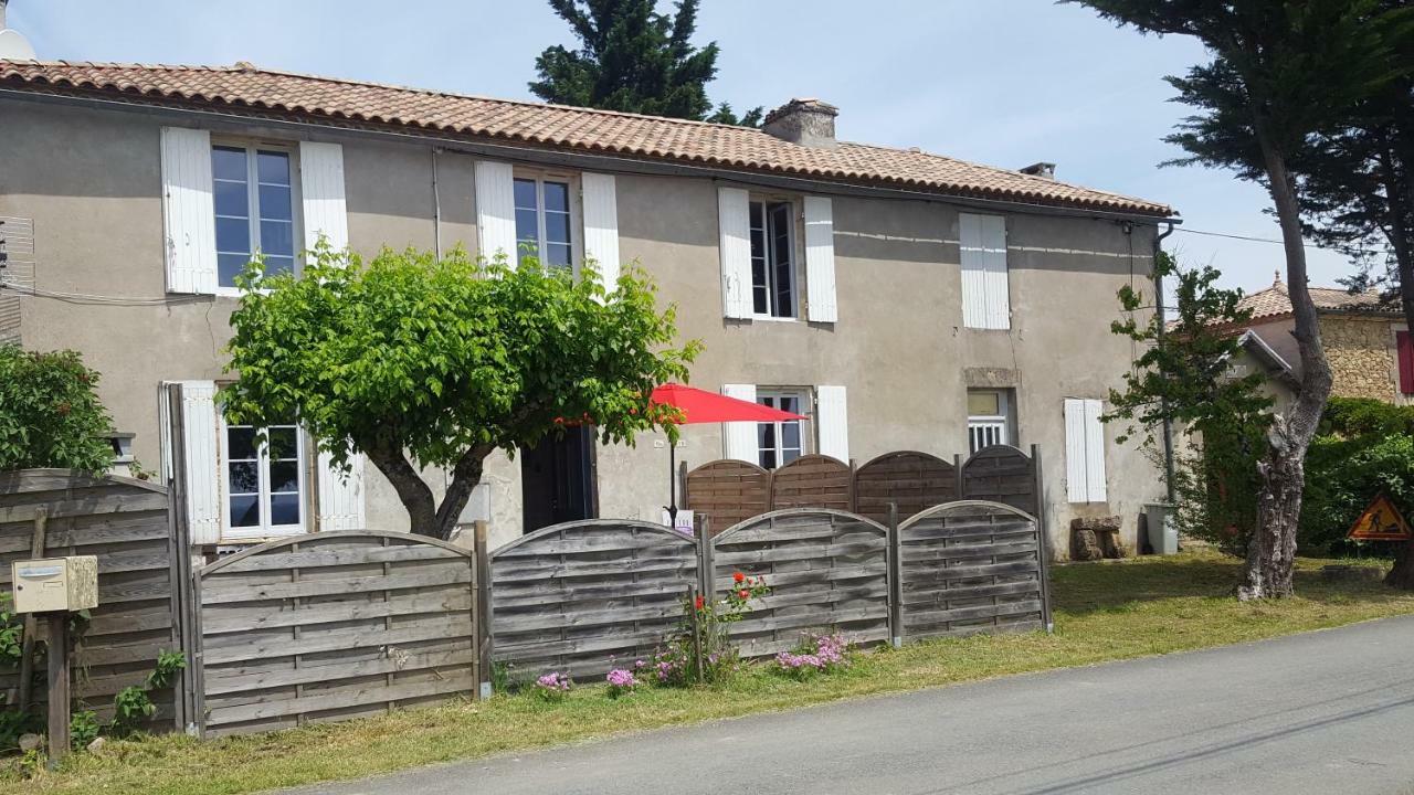 Domaine De La Belle Lurette Villa Saint-Pierre-d'Aurillac Exterior foto