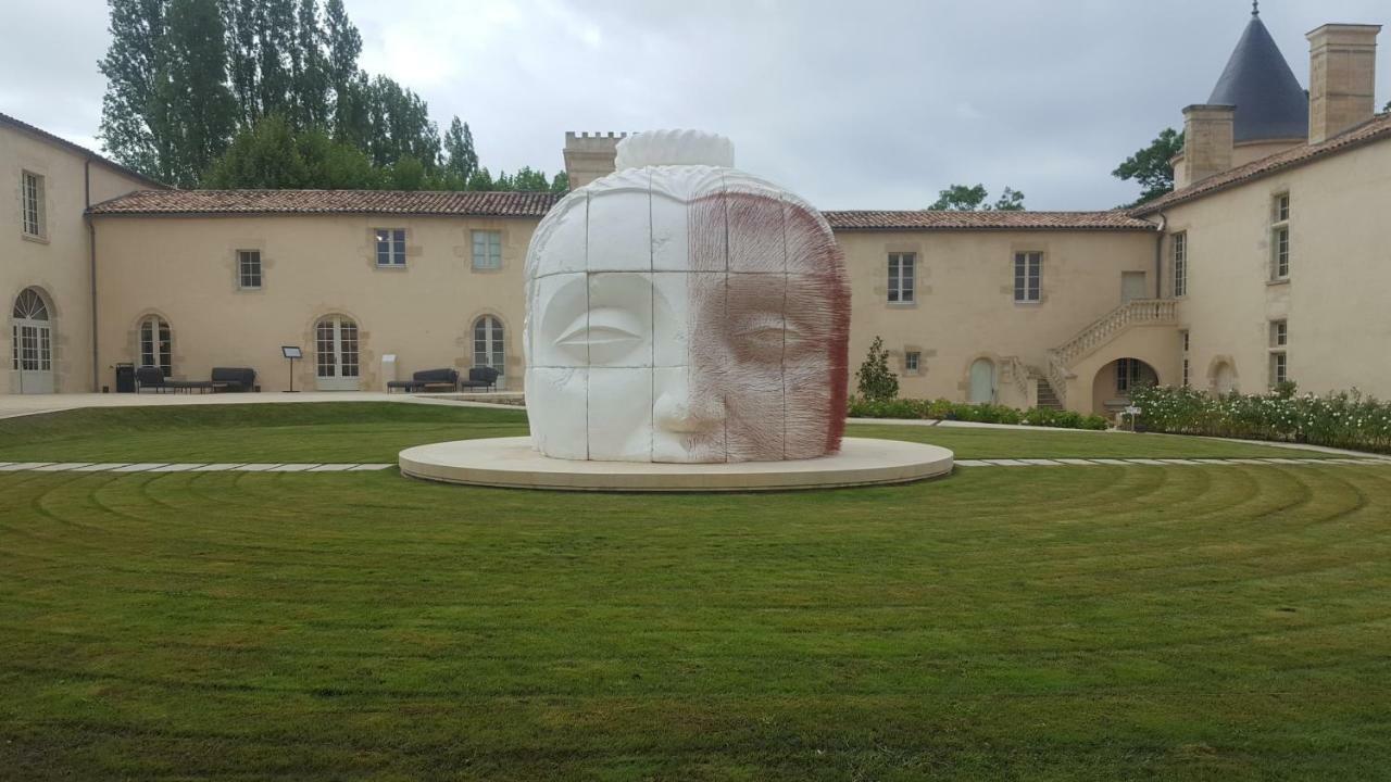 Domaine De La Belle Lurette Villa Saint-Pierre-d'Aurillac Exterior foto